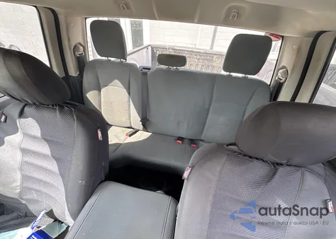 2018 Ram 1500 Express 4X4 6'4 Box from USA, damaged, VIN 1C6RR7FGXJS282588